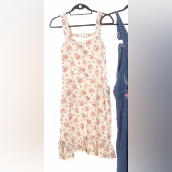 Cute handmade Dress - Picture 2 of 2